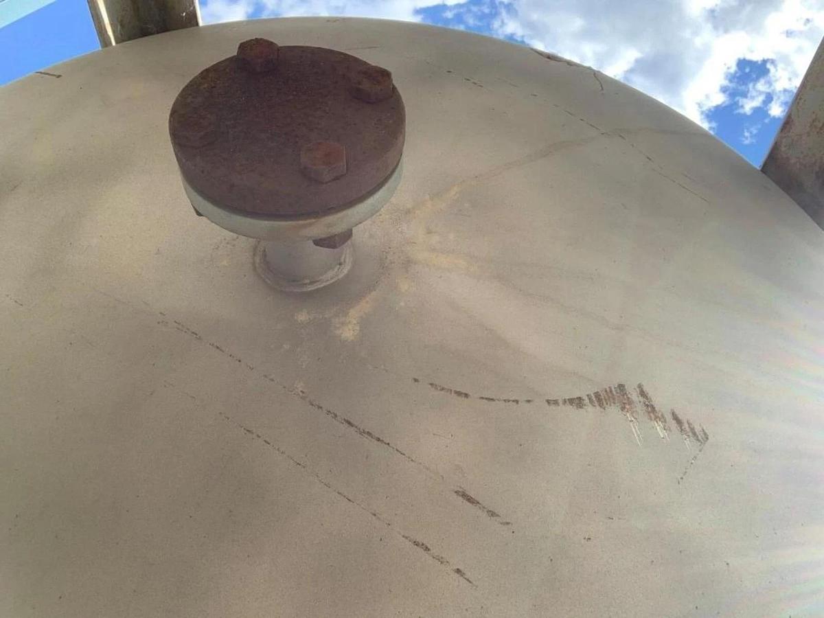 Used 640 Gallon SS Tank