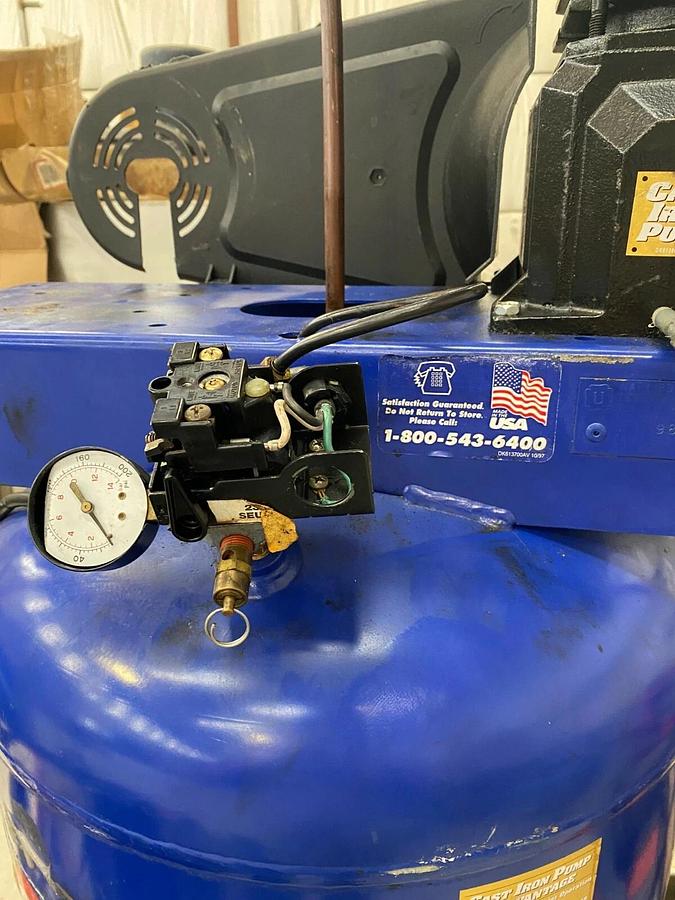Used CAMPBELL HAUSFELD-Air Compressor