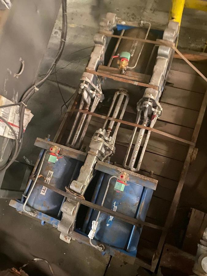 Used Knife Gate Valve with Pneumatic Actuator Lot