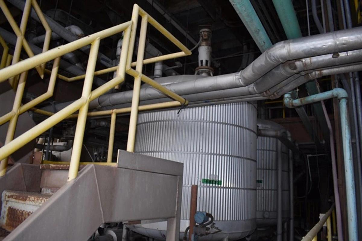 Used 881 Gallon SS Tank