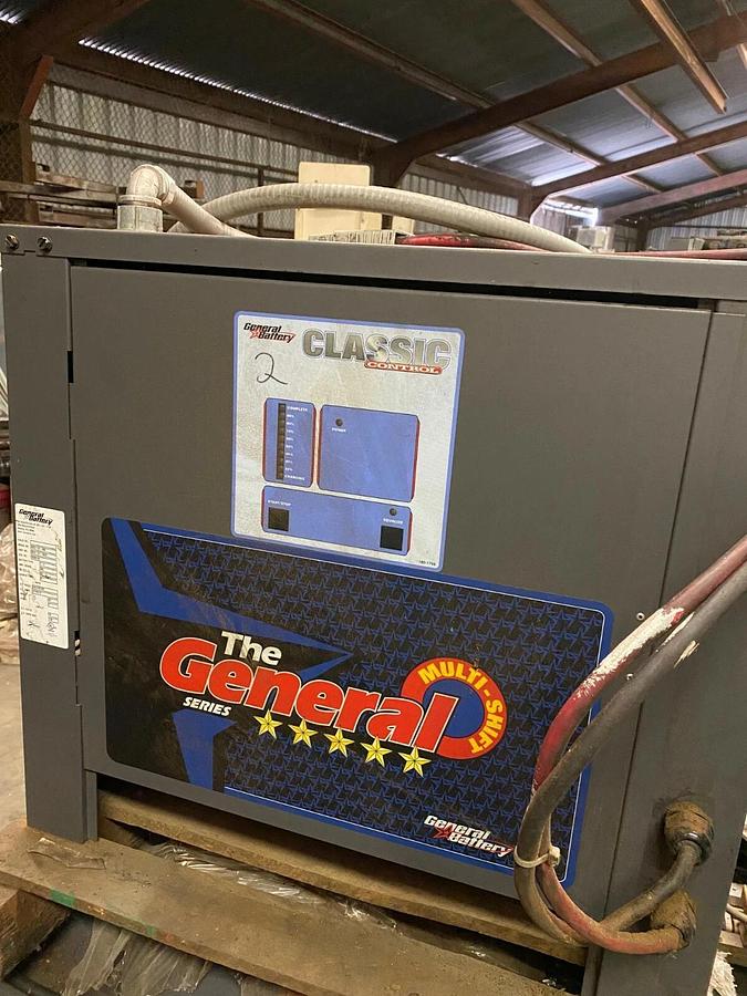 Used THE GENERAL CLASSIC- Forklift Battery Charger
