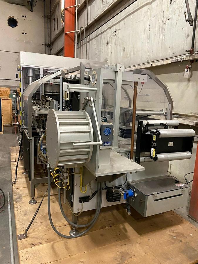 Used CLOUD Performa-Horizontal Form Fill and Seal Pouch Machine