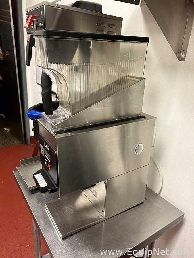 Used Wilbur Curtis CBS63000 Combination Coffee and Tea Brewer Adjustable Shelf and 1 Bunn G9wd-RH Grinder