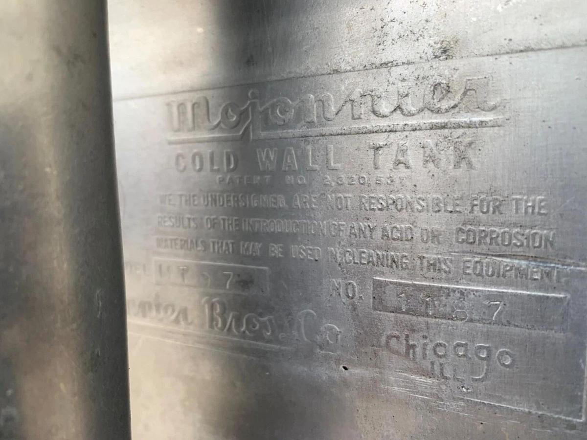 Used 1480 Gallon SS Tank