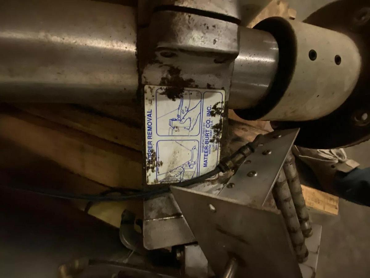 Used MATEER BURT-Auger Filler