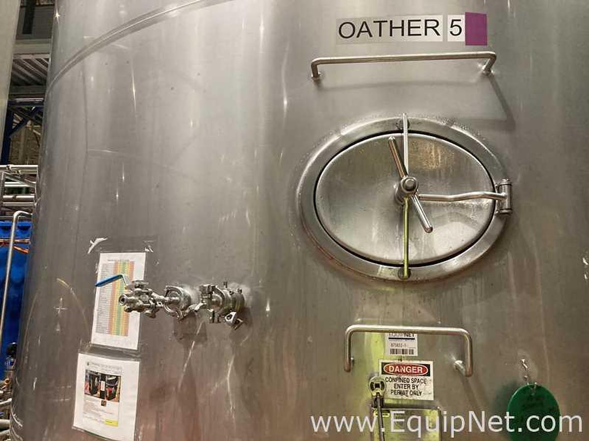 Used 981 HL - 835 BBL Rolec Bright Beer BBT And Storage Stainless Steel Jacketed Tank