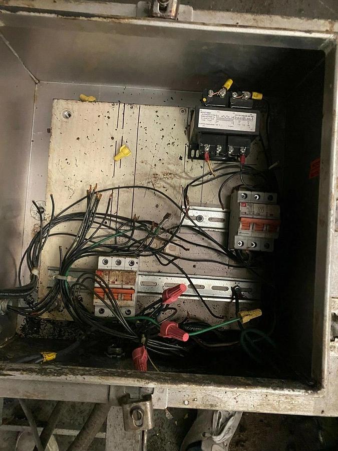 Used SPEE-DEE-Volumetric Cup Filler