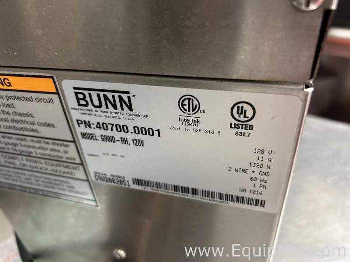 Used Wilbur Curtis CBS63000 Combination Coffee and Tea Brewer Adjustable Shelf and 1 Bunn G9wd-RH Grinder