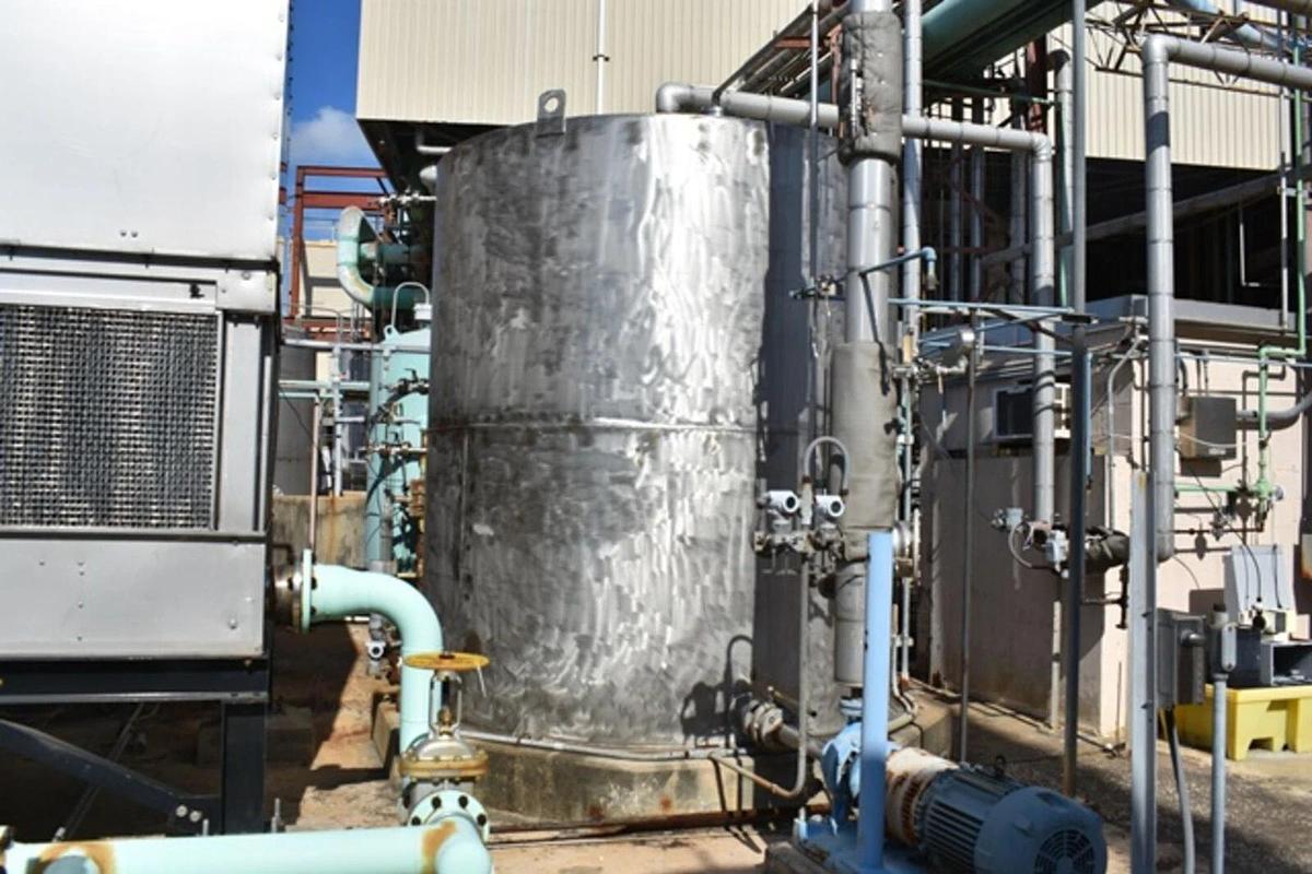 Used 7050 Gallon SS Tank