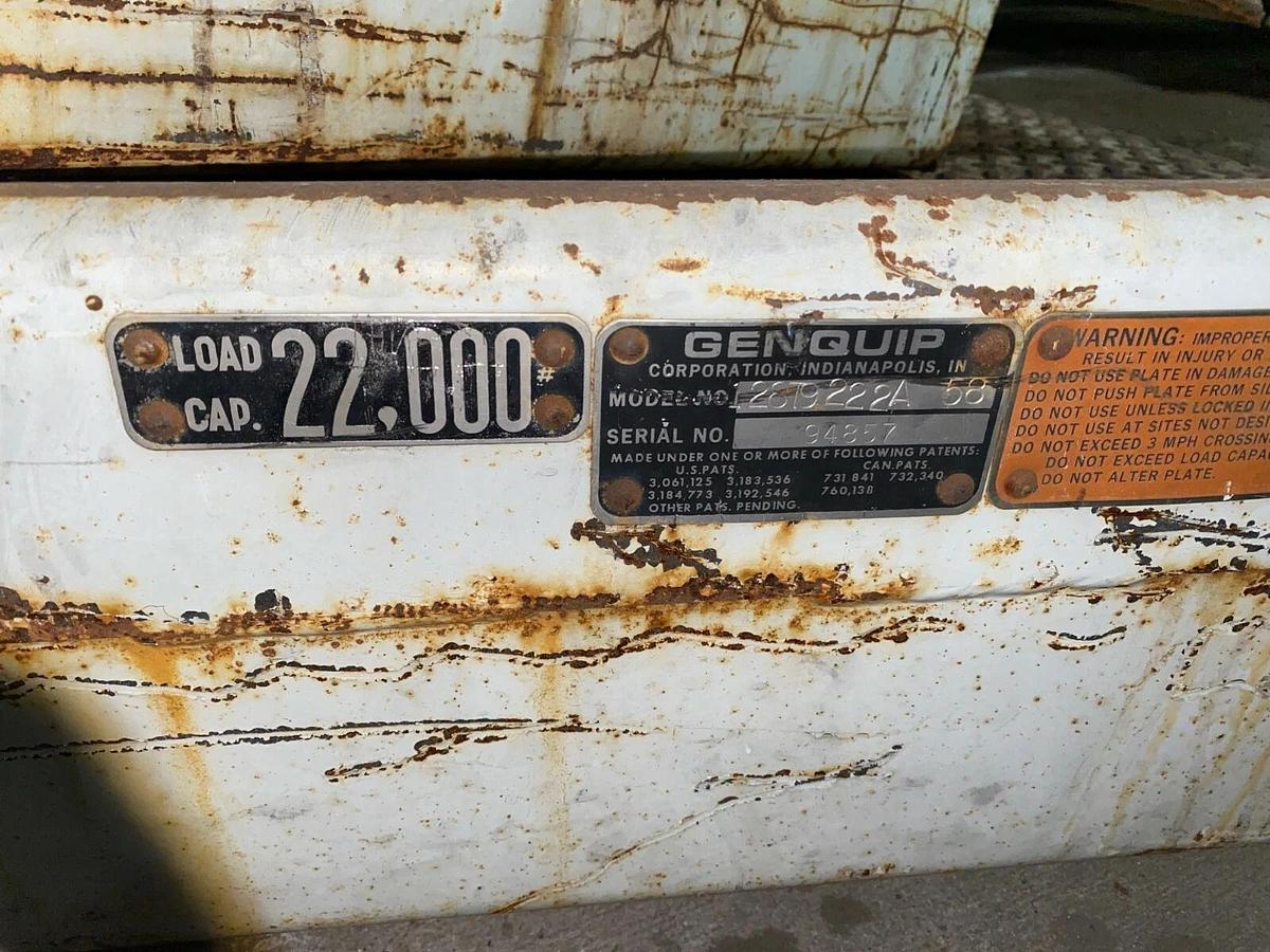 Used GENQUIP Dock Plate