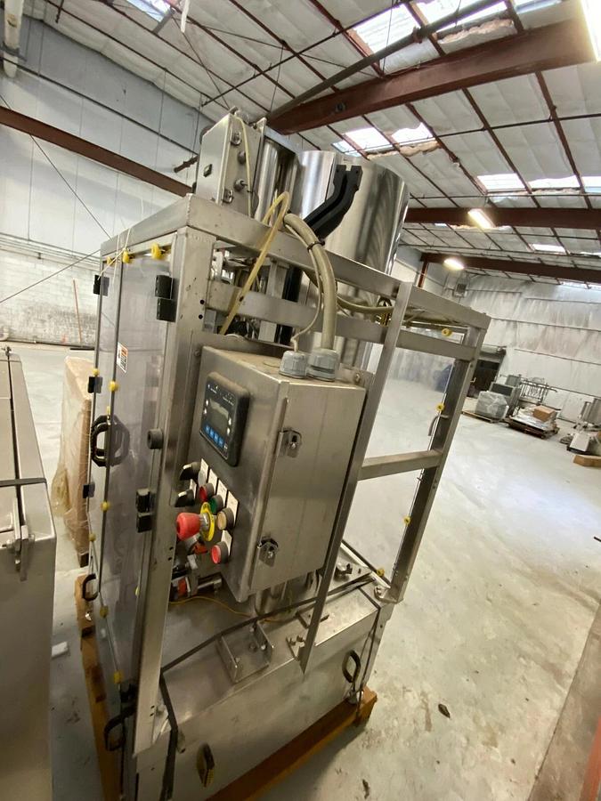 Used Alcoa Stainless Steel Rotary 8 Head Capper for ROPP Caps-Capping Machine