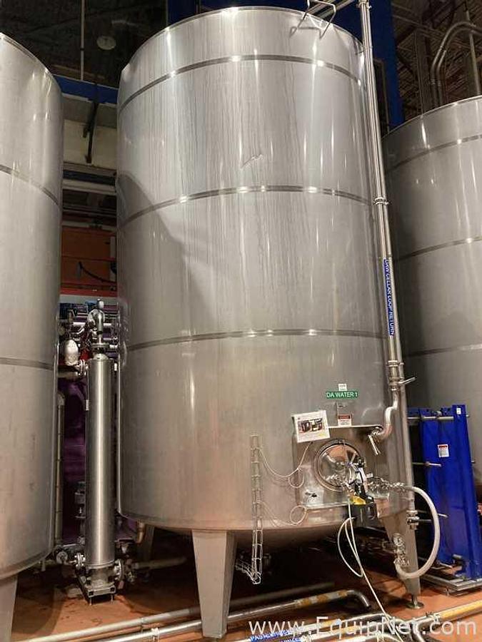 Used 29000 Liter Sanitary Stainless Steel DA Water Tank