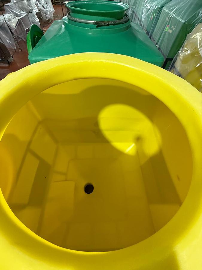 Used Miraplastek TCT6-1200 Polyethylene Hopper Totes with Steel Support Frames