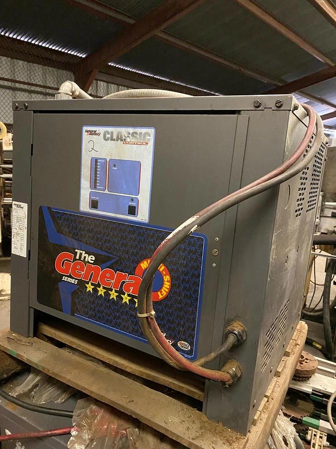 Used THE GENERAL CLASSIC- Forklift Battery Charger