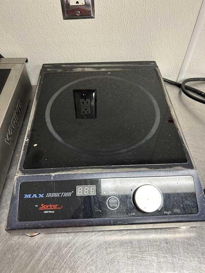 Used Lot of Two Hot Plates - One Waring WIH400 and One Spring SM 181C T