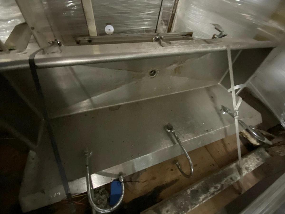 Used Sani-Lav, General Purpose, 3, Stainless Steel, Wash Station