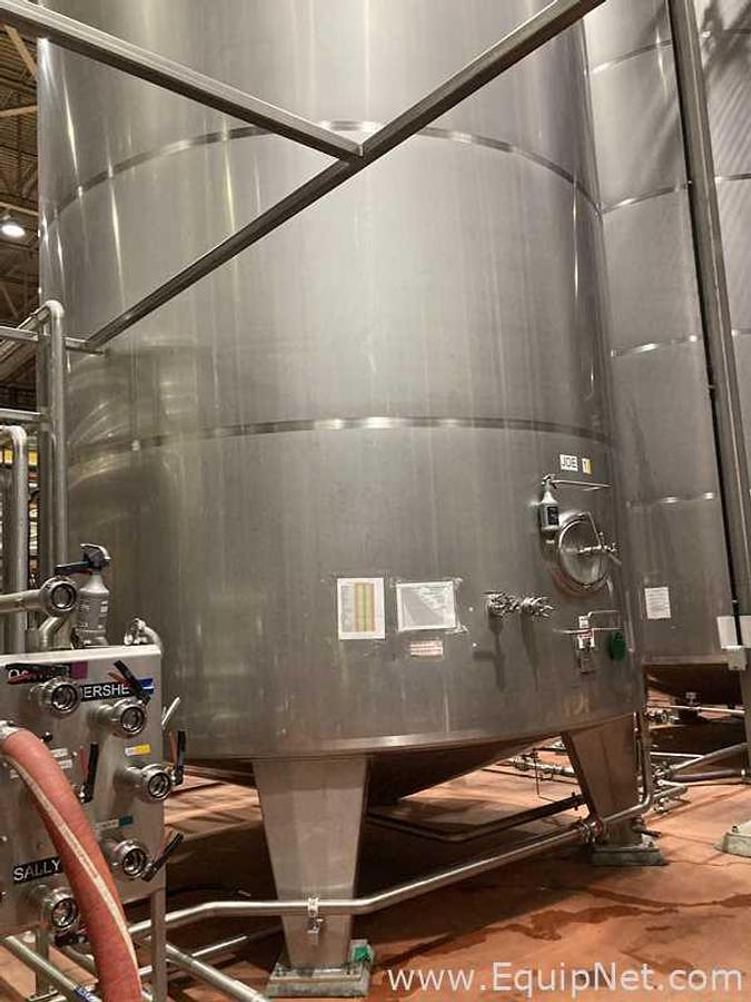 Used 981 HL - 835 BBL Rolec Bright Beer BBT And Storage Stainless Steel Jacketed Tank