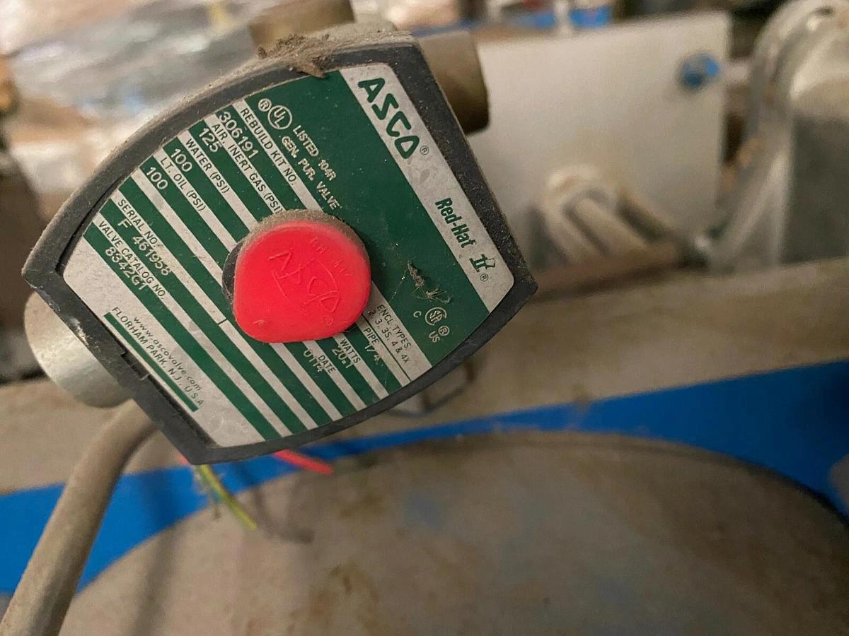 Used Knife Gate Valve with Pneumatic Actuator Lot