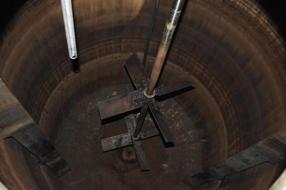 Used 1600 Gallon SS Tank