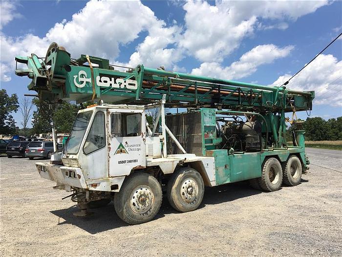 Used 1978 Chicago Pneumatic T650SS Drill Rig