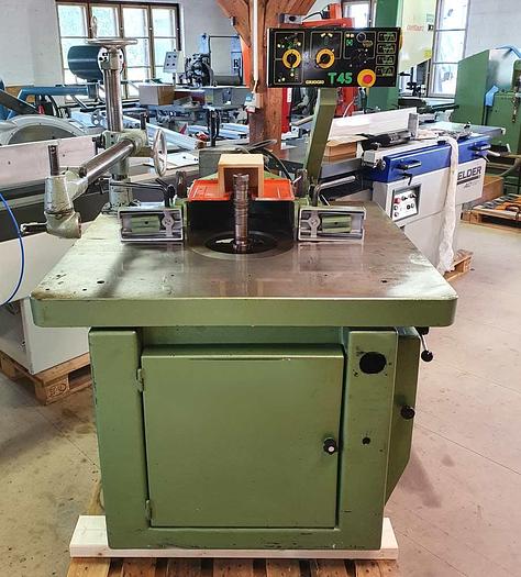 Used 1990 GRIGGIO ITALY swivel spindle milling machine model T45
