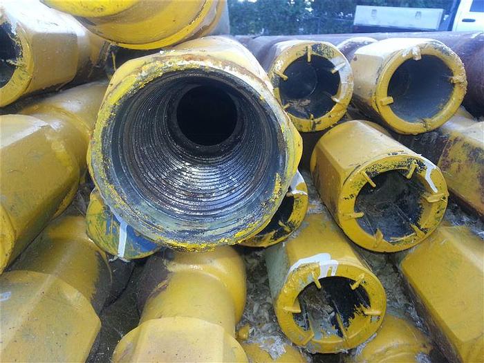 Used T4 Drill Pipe (4-1/2" OD X 25' X 3-1/2" Api Reg)
