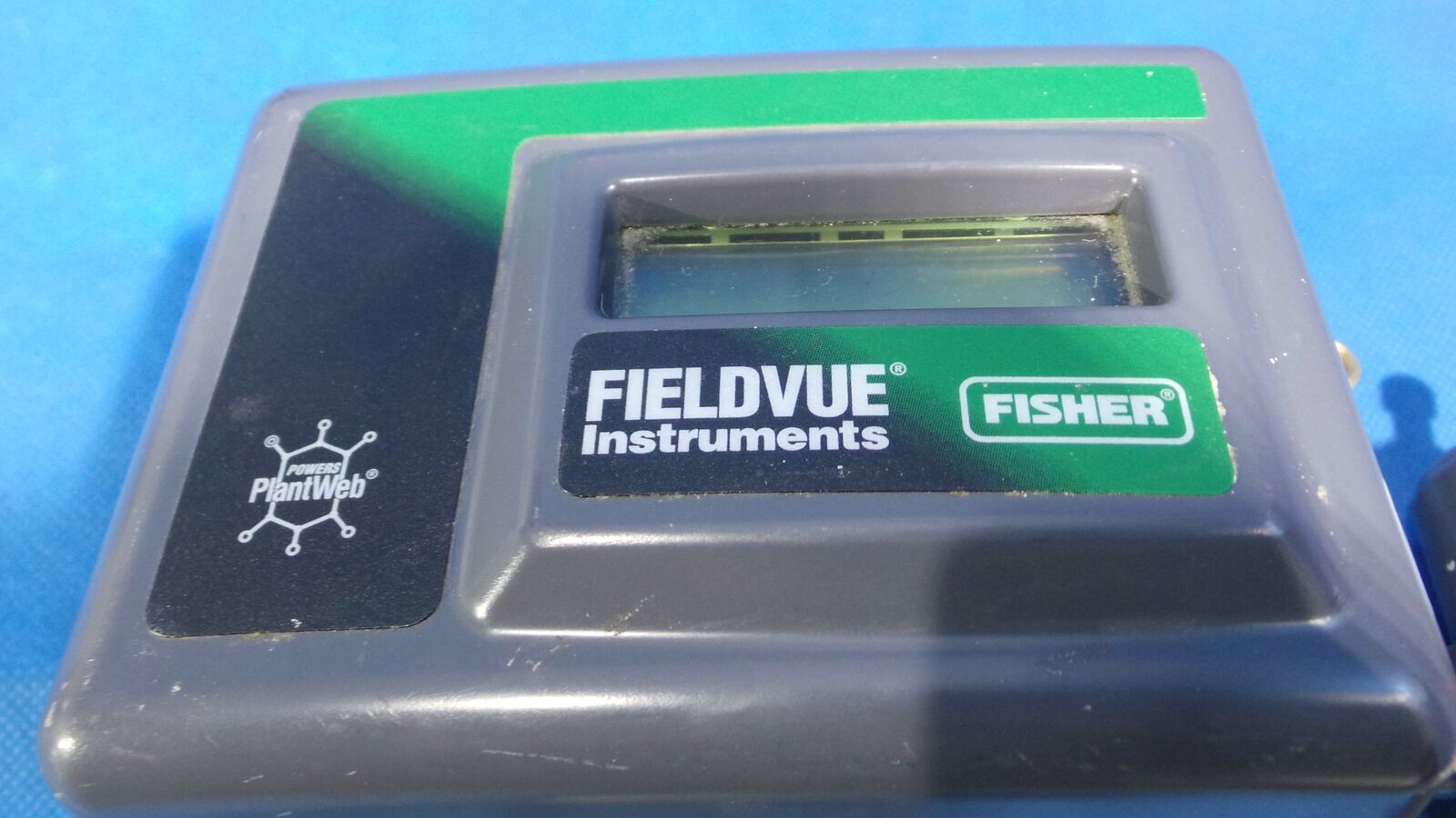 Used FISHER DVC2000 Controller, DVC2000 / FIELDVUE / Fisher / With Fisher Pressure Regulator FS-67CFR-224