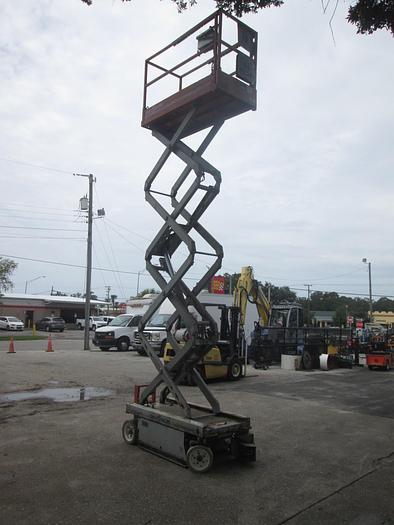 Used Skyjack SJIII 3219 Manlift