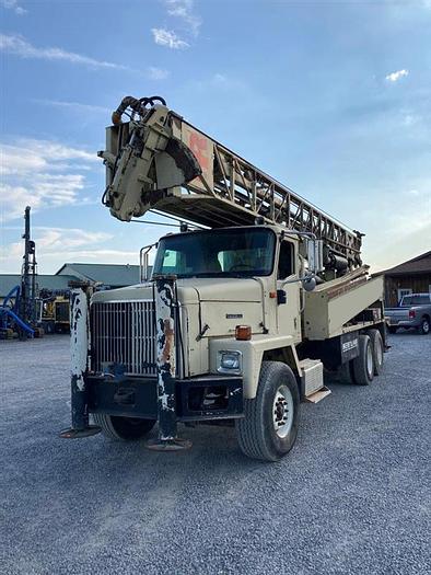 Used 2000 Ingersoll-Rand T3W Drill Rig