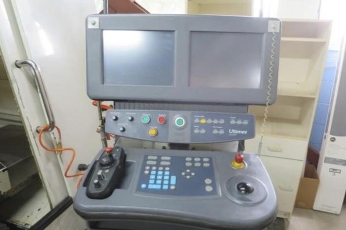 Used 2007 HURCO VMX30 Vertical Machining Center