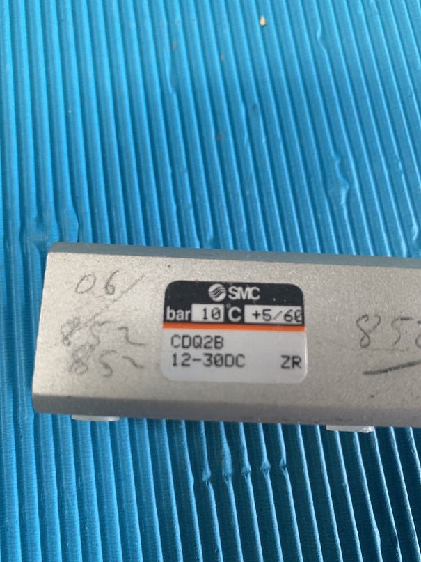 Used SMC Air Cylinder CDQ2B12-30DC