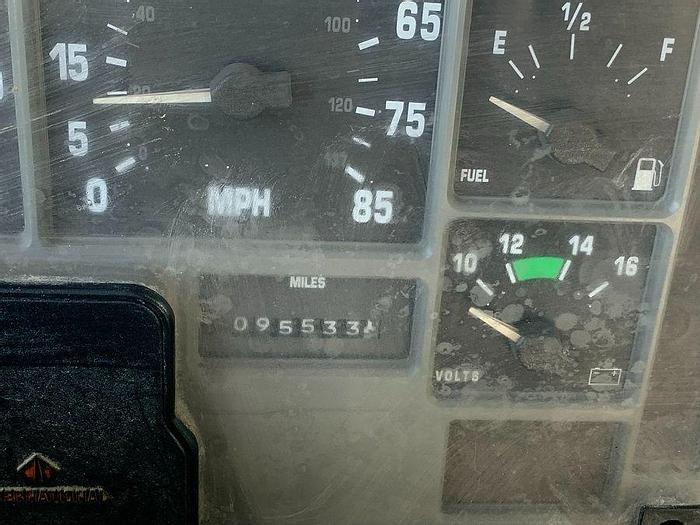 Used 1997 INTERNATIONAL 4700