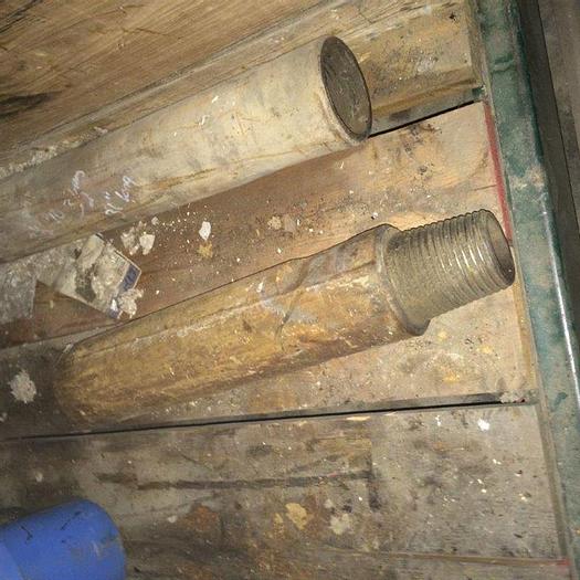 Used Sub Adapter - 1204010310747