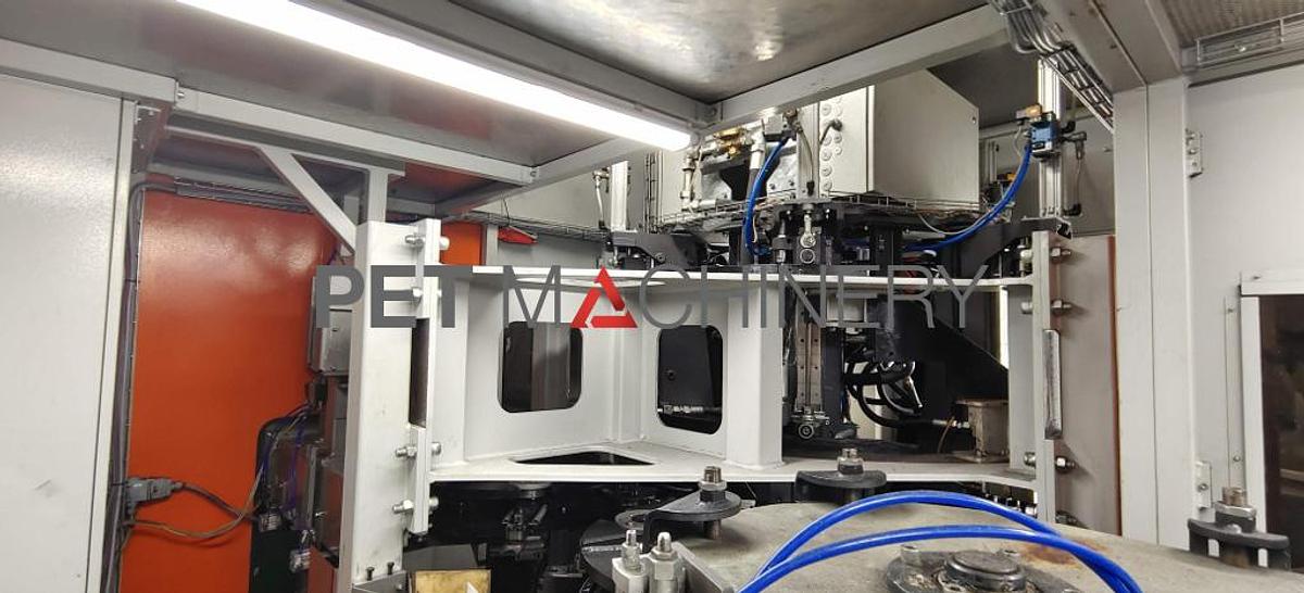 Used 2008 Kosme KSB 6R PET Stretch Blow Moulding machine