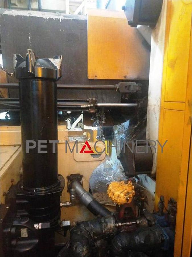 Usado 2007 Husky HyPET 400 P120/130 E140 Sistema de moldeo por inyección de preformas PET