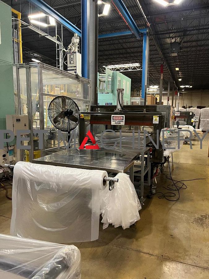Used 2010 Aoki SBIII 350LL-100 PET Injection Stretch Blow Moulding machines