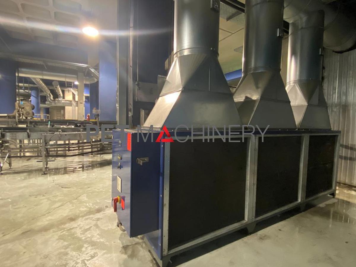 Usado 2005 Línea completa de embotellado PET de Krones para agua mineral