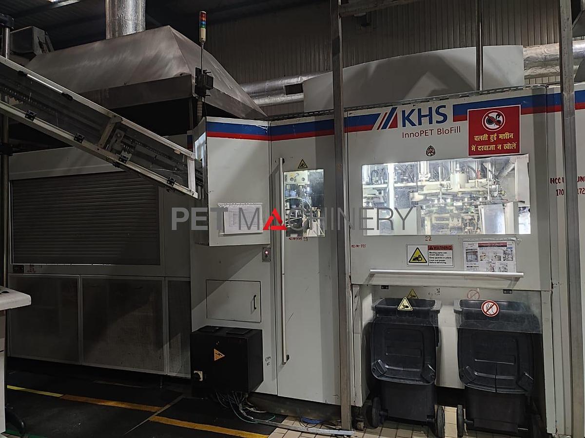 Usado 2012 Línea completa de 36.000 bph KHS para el embotellado de refrescos carbonatados en PET