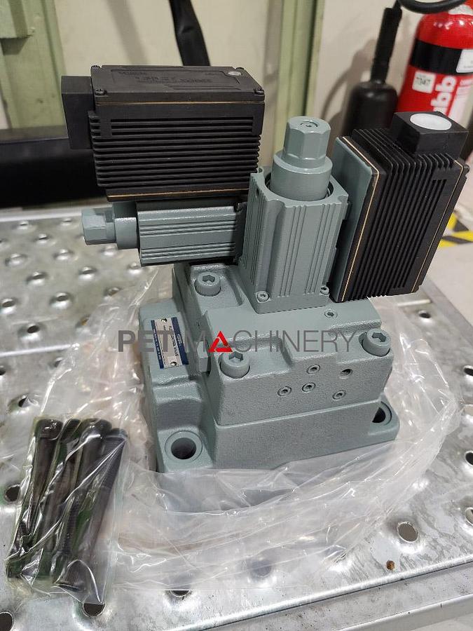 Usado 2000 Aoki SBIII 500LL-75 Inyección Estiramiento Sopladora (Reacondicionada)