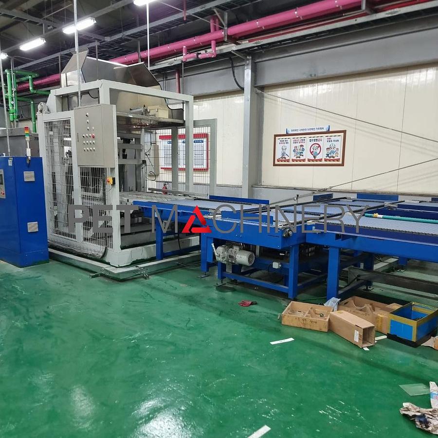 Usado 2014 Krones Contiform S14 Línea de soplado y estirado de PET