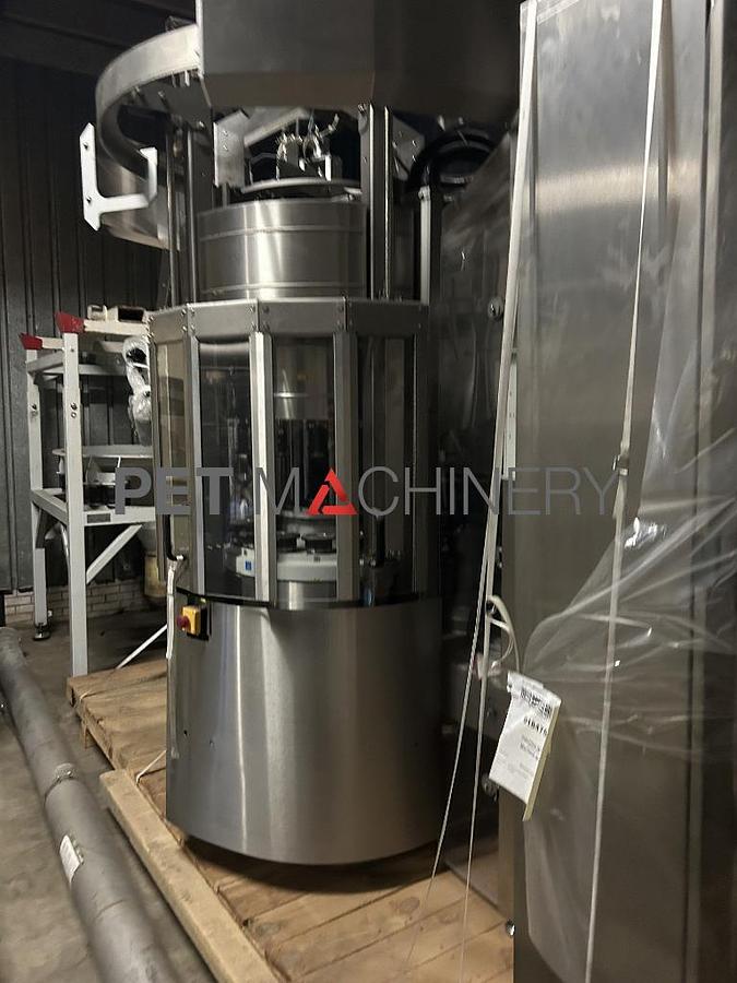 Usado 2010 Línea completa de revestimiento de botellas de Krones