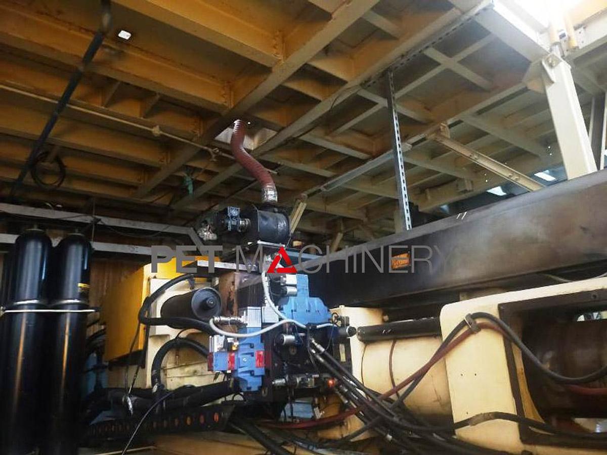 Usado 2007 Husky HyPET 400 P120/130 E140 Sistema de moldeo por inyección de preformas PET