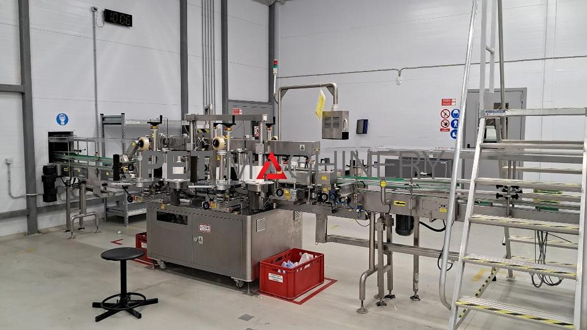 Usado 2017 Línea de embotellado de HDPE para detergentes líquidos