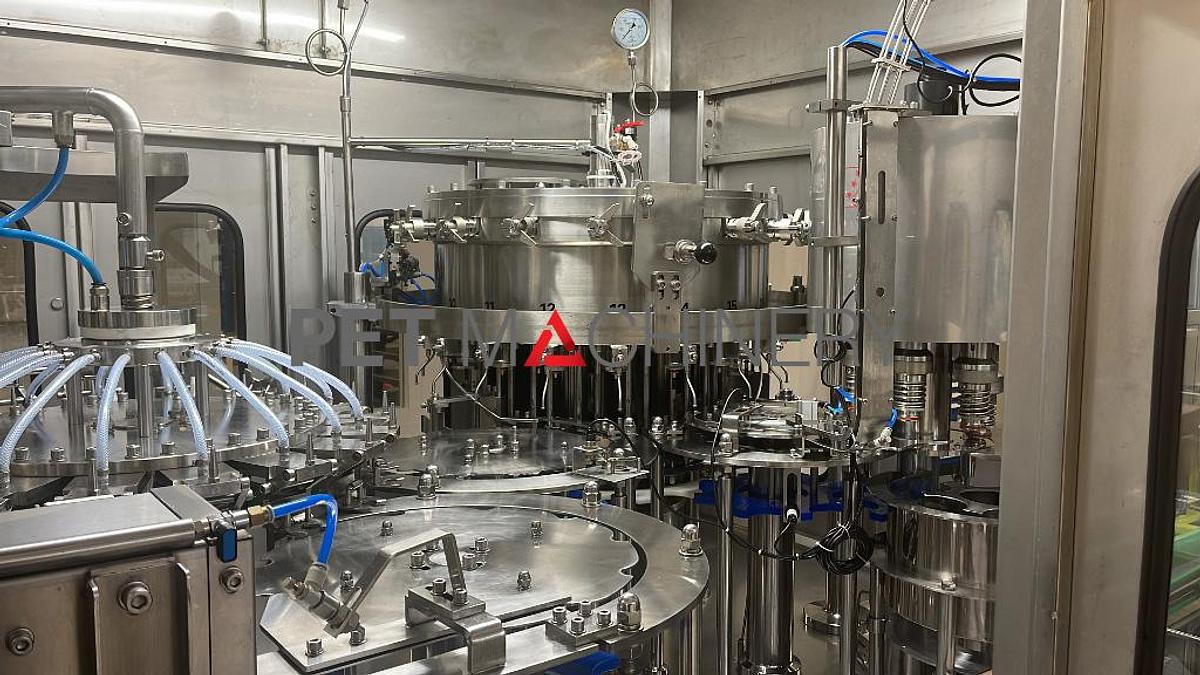 Usado 2018 Enjuagadora/llenadora/taponadora monobloque de bebidas carbonatadas