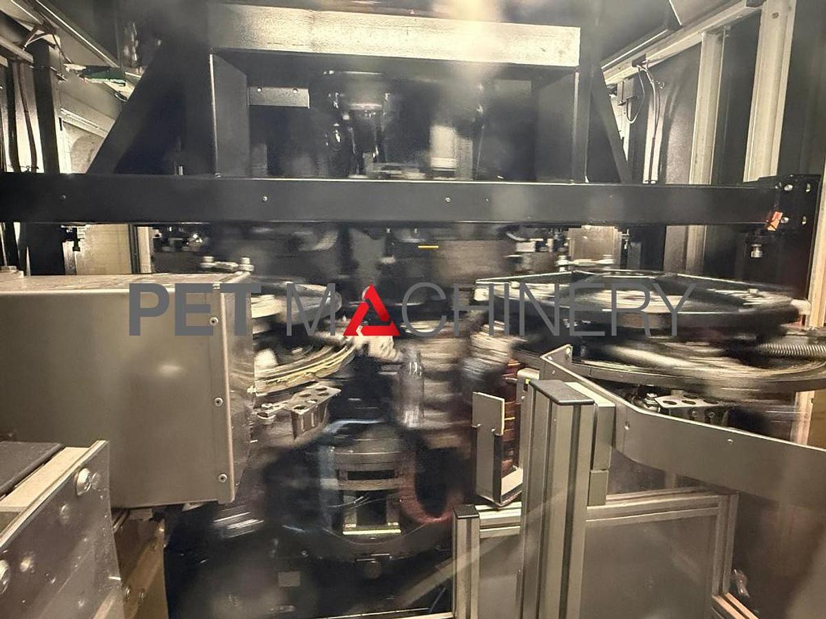Used 2016 Kosme KSB 8R PET Stretch Blow Moulding machine