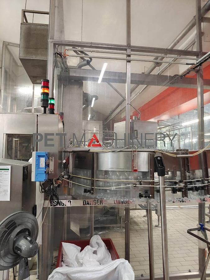 Used 1999 KHS VK-E 40/88/16/S PET Rinser/Filler/Capper for Still & Carbonated Mineral Water