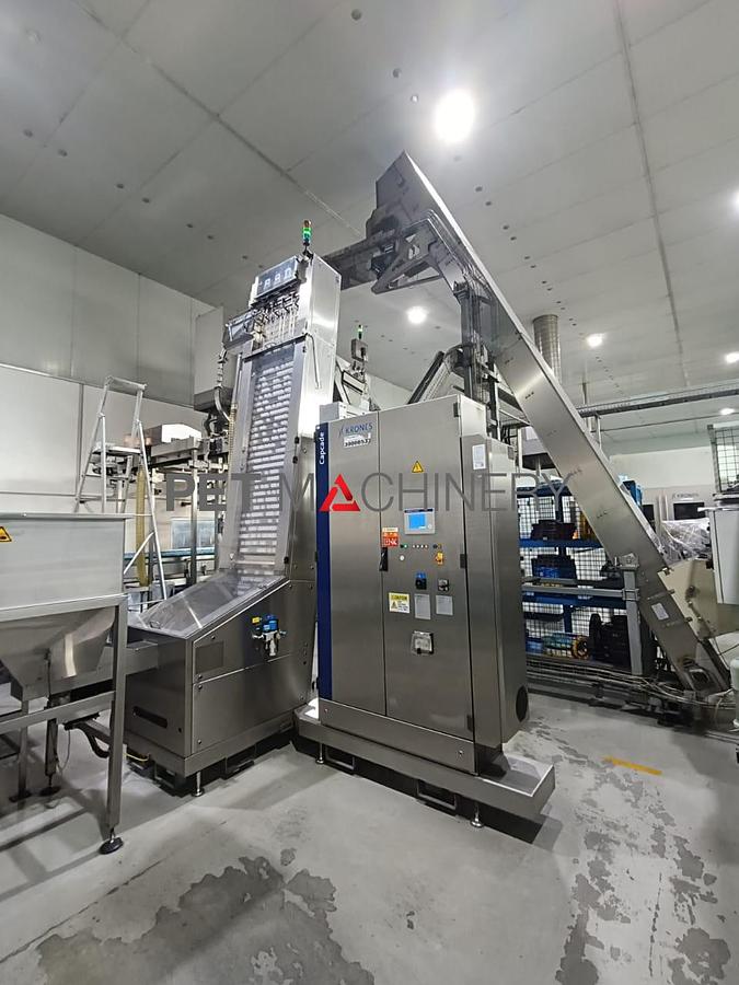 Usado 2013 Krones Ergobloc L Línea de embotellado PET para agua mineral