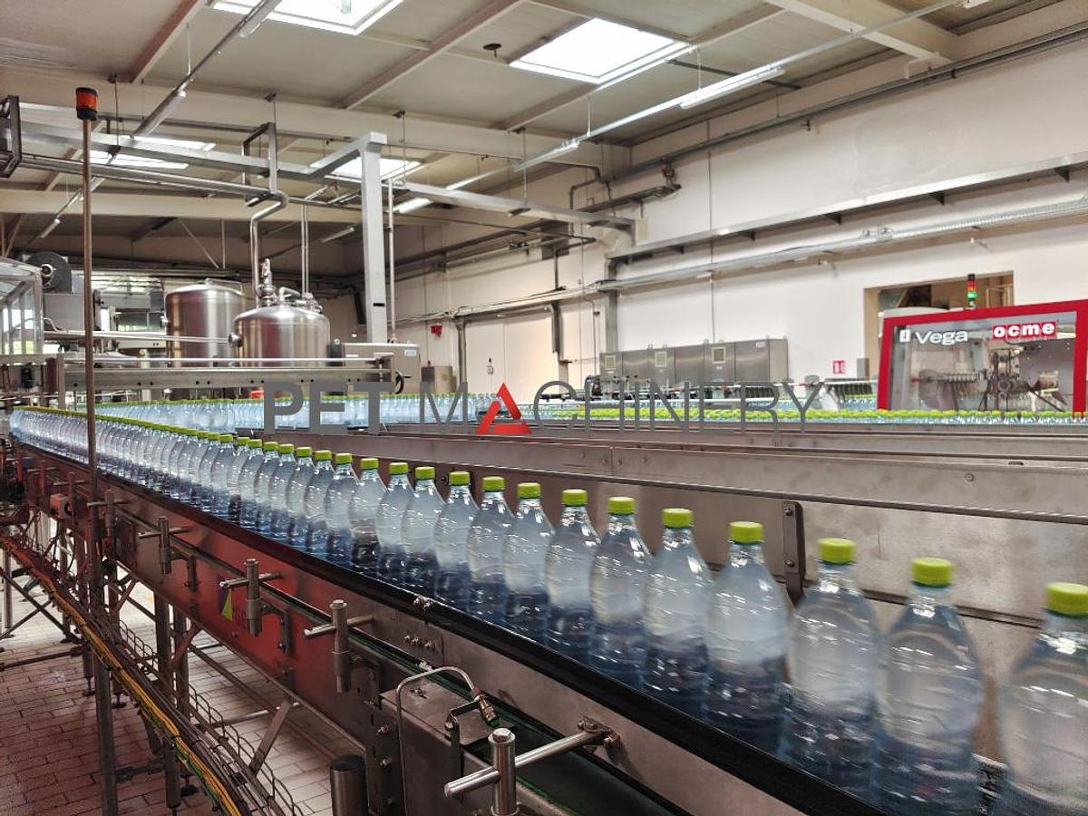 Used 1999 KHS VK-E 40/88/16/S PET Rinser/Filler/Capper for Still & Carbonated Mineral Water