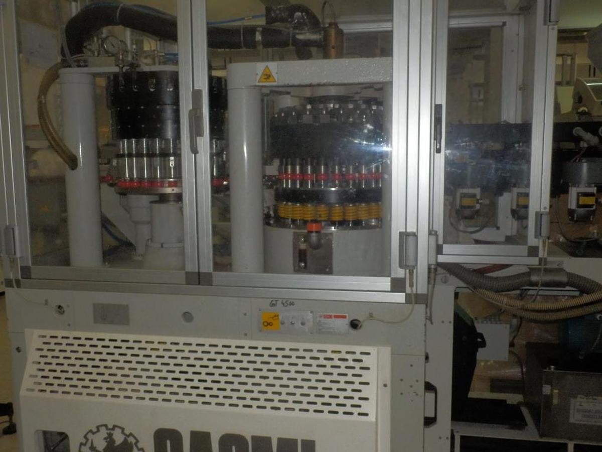 Used 2014 Sacmi PMV 224E liner system for closures