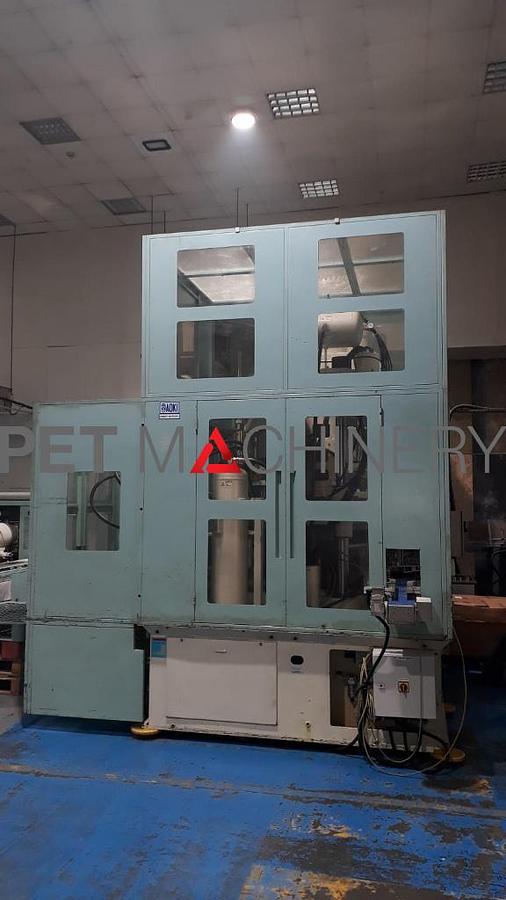 Used 2006 Aoki 500LL-75 PET Injection Stretch Blow Moulding machine
